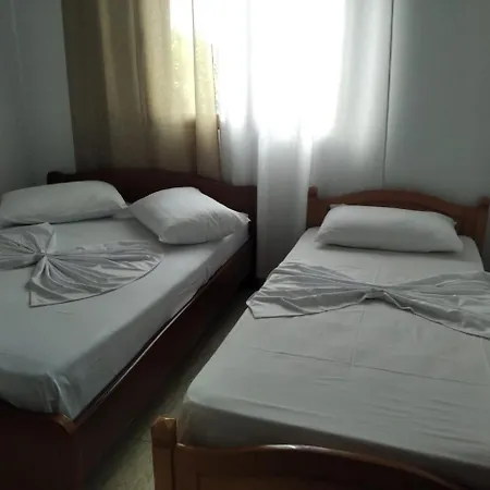Hako * Sarandë