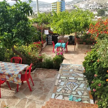 Hako * Sarandë